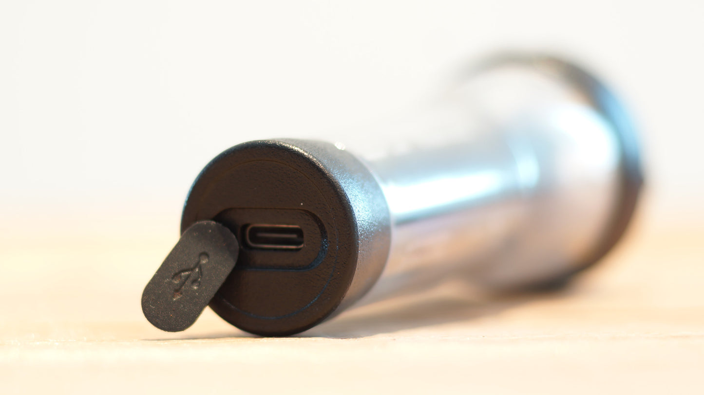 Lampe torche + embase